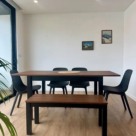 Atlantic Flight House, Modern Duplex Near The Marina * Ponta Delgada (Sao Miguel)