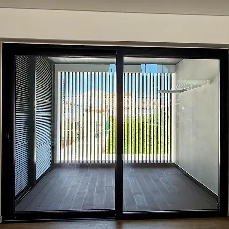 Atlantic Flight House, Modern Duplex Near The Marina *