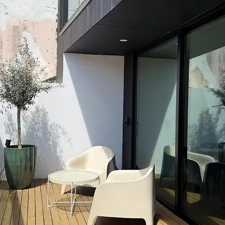 Atlantic Flight House, Modern Duplex Near The Marina * Ponta Delgada (Sao Miguel)