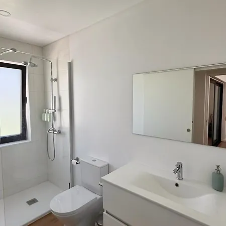 Apartment Atlantic Flight House, Modern Duplex Near The Marina *